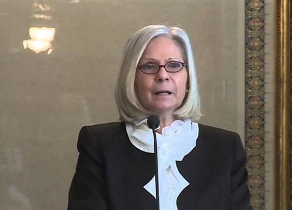 خبراء  عرب يبحثون تداعيات الجائحة كورونا في زيادة مستوى الفقر والبطالة