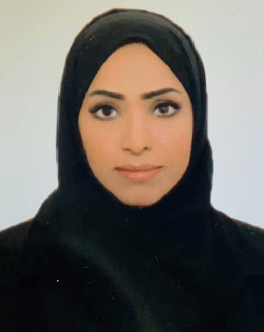 طالبة في جامعة عجمان تحصل على لقب سفیر الوقایة المجتمعیة