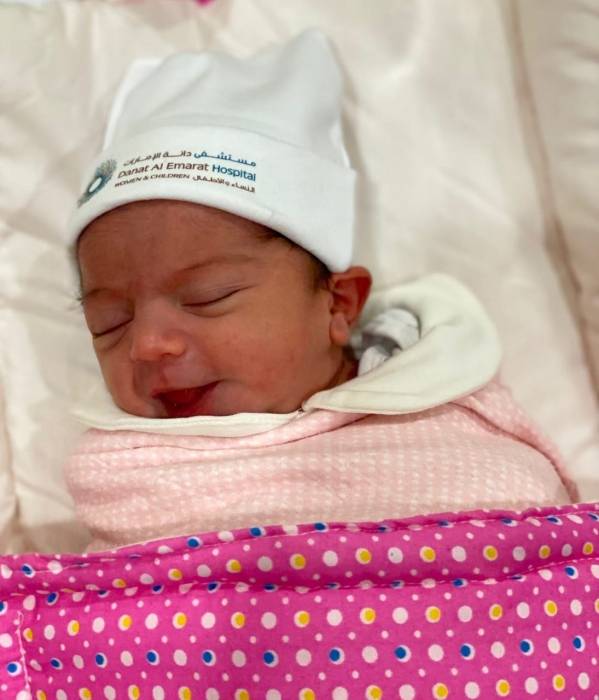4 مواليد بمستشفى دانة الامارات في الساعات الاولى من عيد الفطر و6 مواليد في آخر أيام الشهر الفضيل