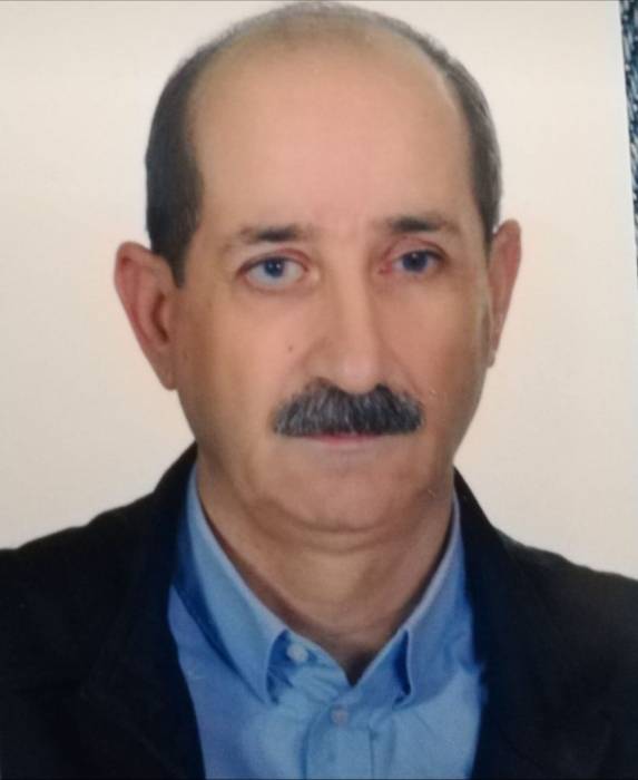 عَلَمُنا عالٍ .. بقلم عاهد حسين الصفدي