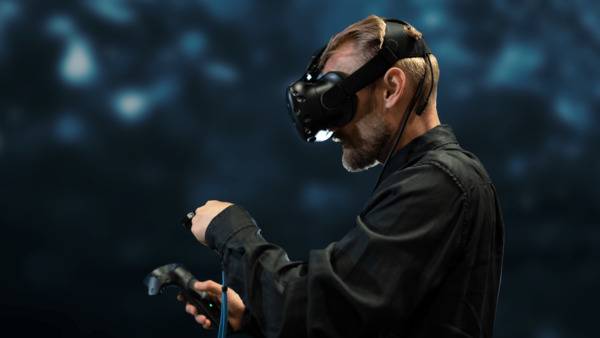 إريكسون تعلن عن تدريب فريق العمل في مصنع تقنية الجيل الخامس الذكي الأميركي عن بُعد