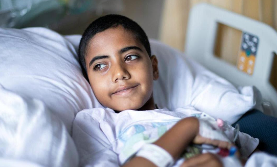 قصص ملهمة في الرعاية الصحية ومكافحة المرض