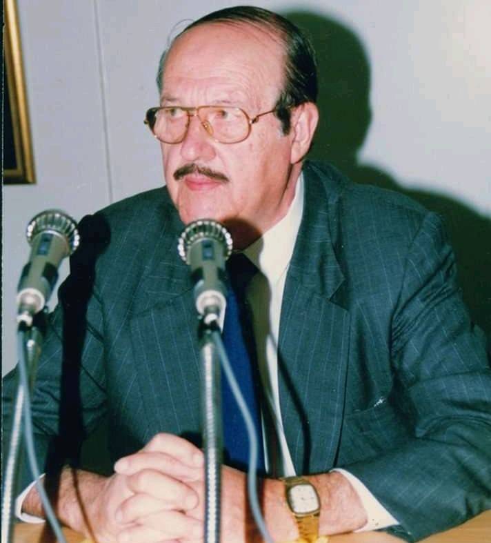 النّسر الغائب فراس العجلوني .. من كلمات المغفور له الشاعر سليمان المشّيني