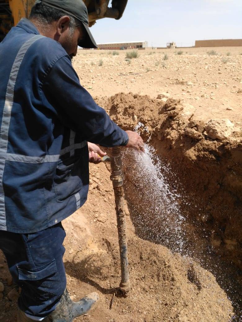 وزارة المياه والري : حملة امنية لضبط اعتداءات على خطوط رئيسية في الموقر