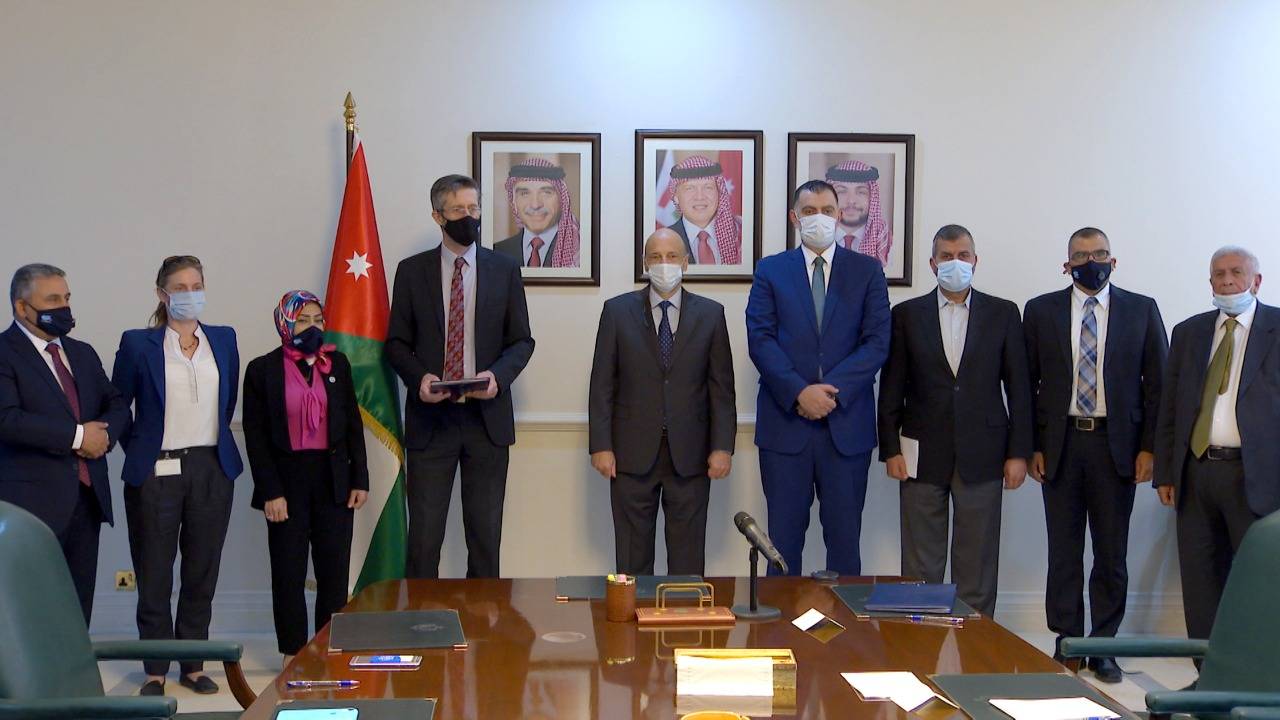 توقيع اتفاقيات بين وزارة العمل ومنظمة العمل الدولية لإنشاء شركات تشغيل أردنيين في الزراعة