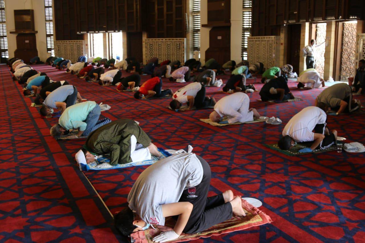 مديرية الأمن العام تشكر مصلي الجمعة الذين كانوا قدوة في الالتزام.