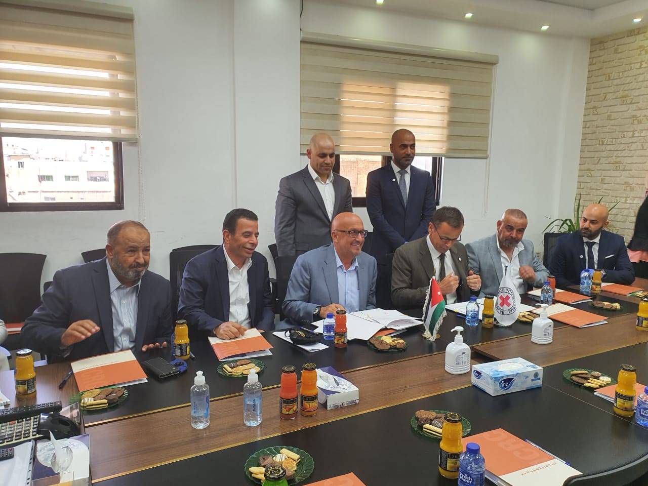 وزارة المياه والري:اتفاقية مع الصليب الاحمر بقيمة 2 مليون فرنك سويسري لتعزيز التزويد في الشمال