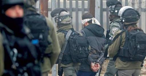 قوات الاحتلال الصهيوني تعتقل 15 فلسطينيا بالضفة الغربية