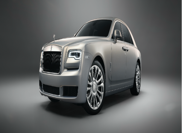 لمحة عن أفخر التصاميم من رولزرويس بيسبوك في مجموعة جوست لدى شركة أبوظبي موتورز