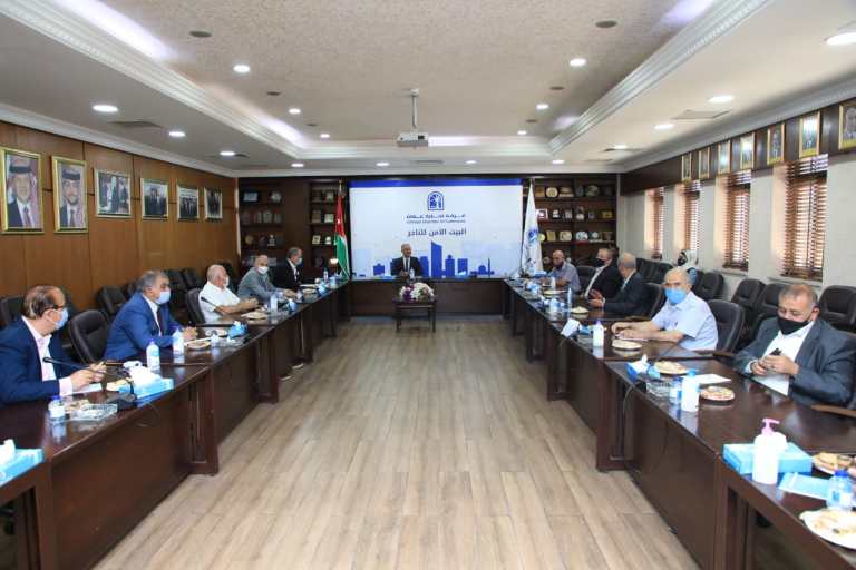 شركات الاسكان تطالب بحزم تحفيزية لإنعاش القطاع 