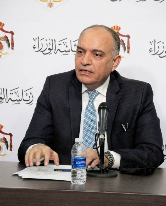 العضايلة: قرارات حكومية مقبلة لدعم قطاعات تضررت من أزمة كورونا