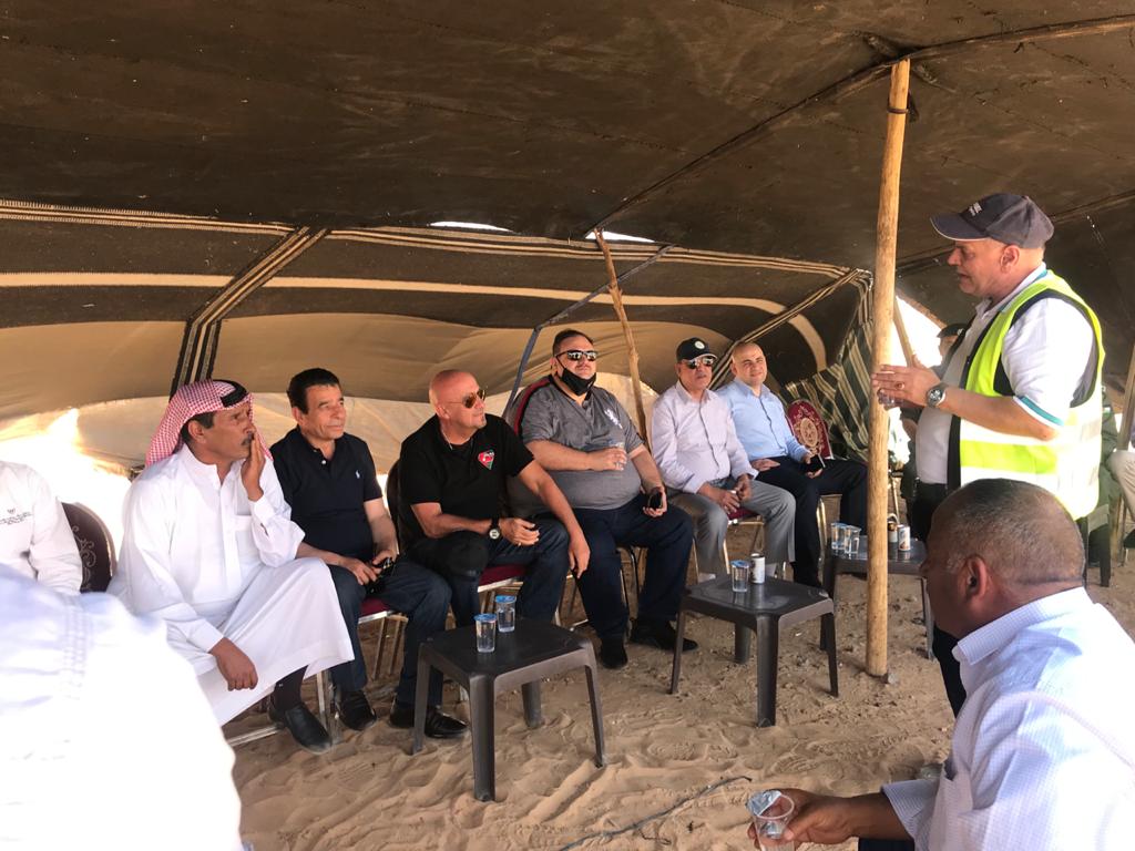 وزير المياه والري يتفقد عمليات حفر ابار المشاريع الريادية في المدورة والبادية