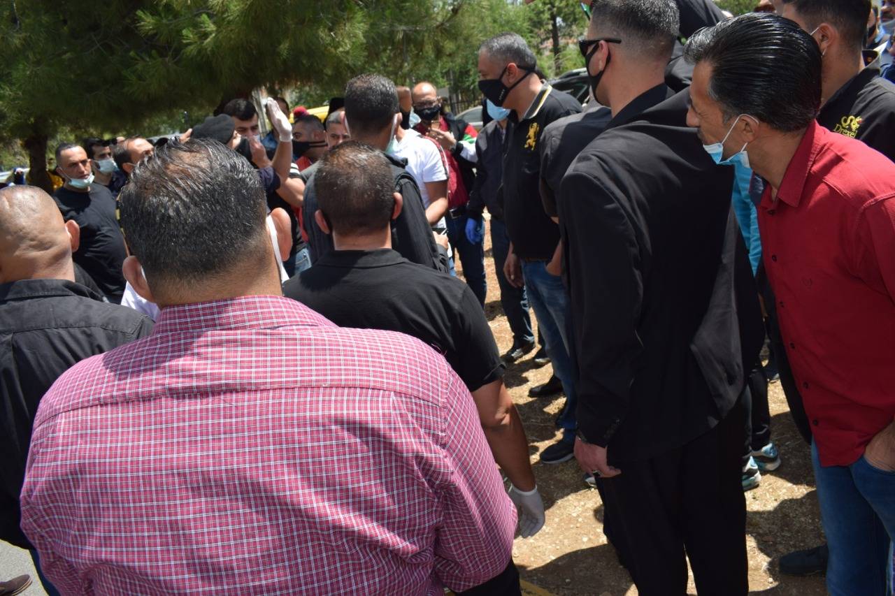 وقفة احتجاجية لأصحاب صالات الأفراح والمناسبات