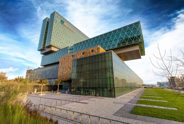 مستشفى كليفلاند كلينك أبوظبي وهيلث بوينت ومركز إمبريال كوليدج لندن للسكري تستأنف تقديم خدمات الرعاية للمرضى