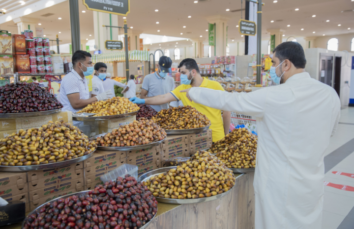 سوق الجبیل بالشارقة یطلق النسخة الخامسة من مھرجان الرطب