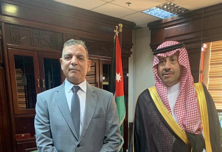 مؤلم ستارة تتفاعل  وزير الصحة يستقبل في مكتبه السفير السعودي لدى الأردن :: جوهرة العرب الإخباري