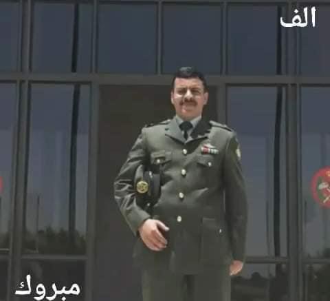 محمد السواريه يهنئ الرائد الركن حاتم عبدالمهدي السواريه لحصوله على البكالوريوس في العلوم العسكرية