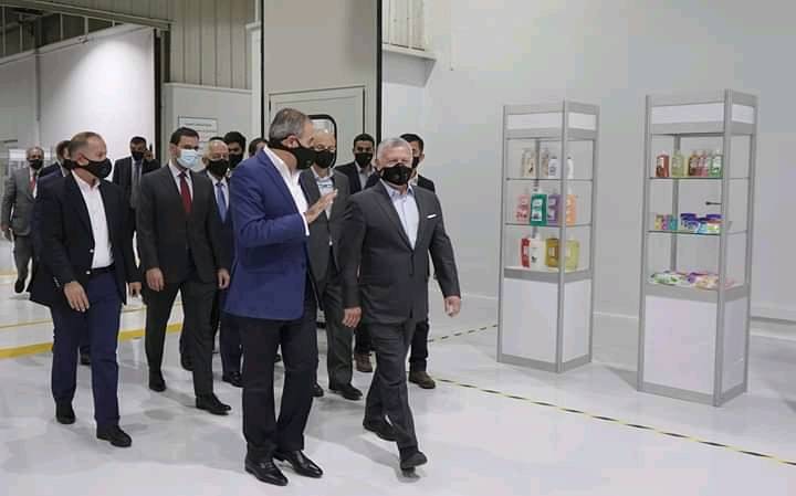 الملك يؤكد اهمية تطوير القطاع الصناعي لدعم الاقتصاد الوطني وتوفير فرص العمل