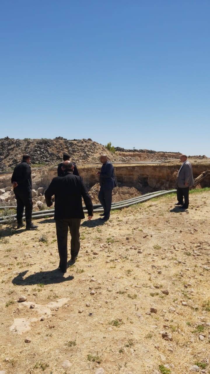 وزارة المياه والري : ضبط شاحنة جديدة محملة بالبازلت المستخرج بطريقة مخالفة في الهاشمية