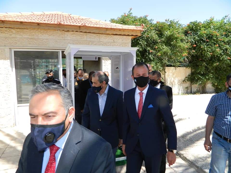 وزير الشباب يفتتح الموسم الصيفي 2020 لنادي مدينة الامير محمد للشباب في الزرقاء .. صور