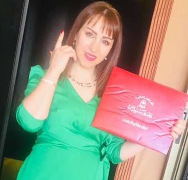 تهنئة للمخرجة ورود الخزاعلة بمناسبة حصولها على الماجستير من كلية الدفاع الوطني الملكية