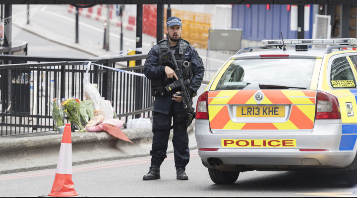 إصابة 22 ضابط من شرطة البريطانية بمواجهات خلال حفل موسيقى جنوب لندن