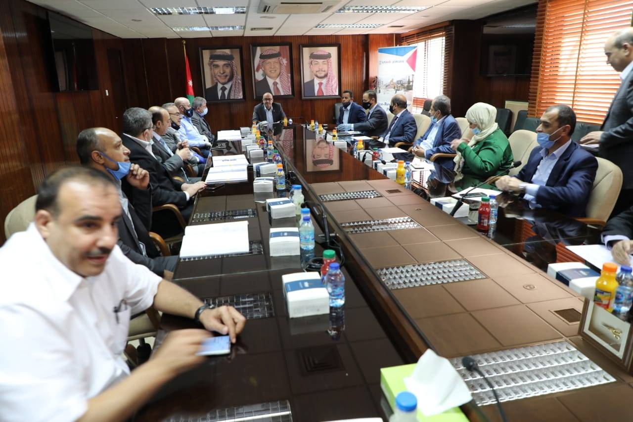 وزارة المياه والري توقّع اتفاقيات لإعادة هيكلة وتأهيل شبكات المياه في عمان ومادبا  