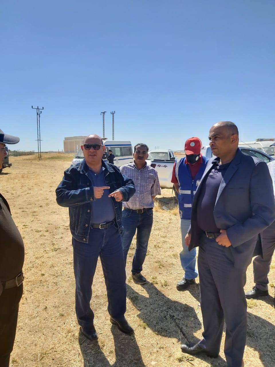 وزارة المياه والري : ضبط جرافات ولودر اثناء محاولة استخراج البازلت بطريقة مخالفة في الهاشمية