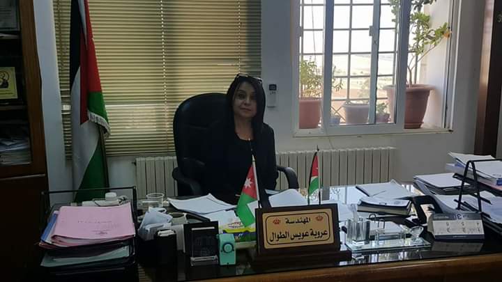 مديرة أشغال مأدبا : عودة المقاولين للعمل بفتح وتعبيد طرق وأبنية حكومية في المحافظة