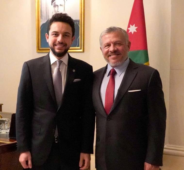 جامعة عمان الاهلية تهنىء بعيد ميلاد سمو ولي العهد