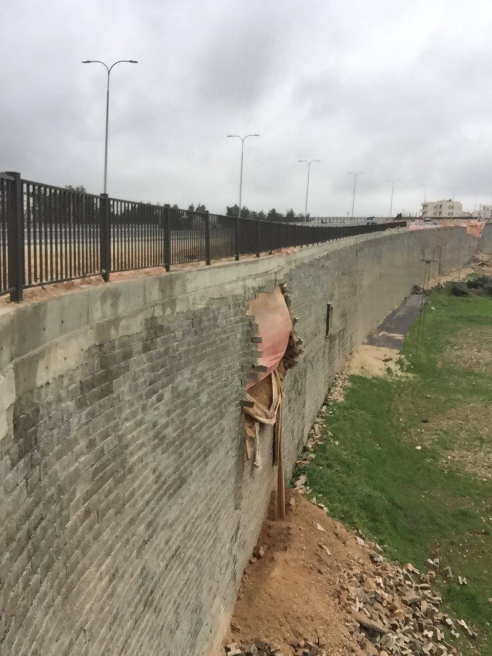 بالصور .. توضيح حكومي بشأن الأوامر التغييريّة والأعمال الإضافيّة على العطاءات الحكوميّة