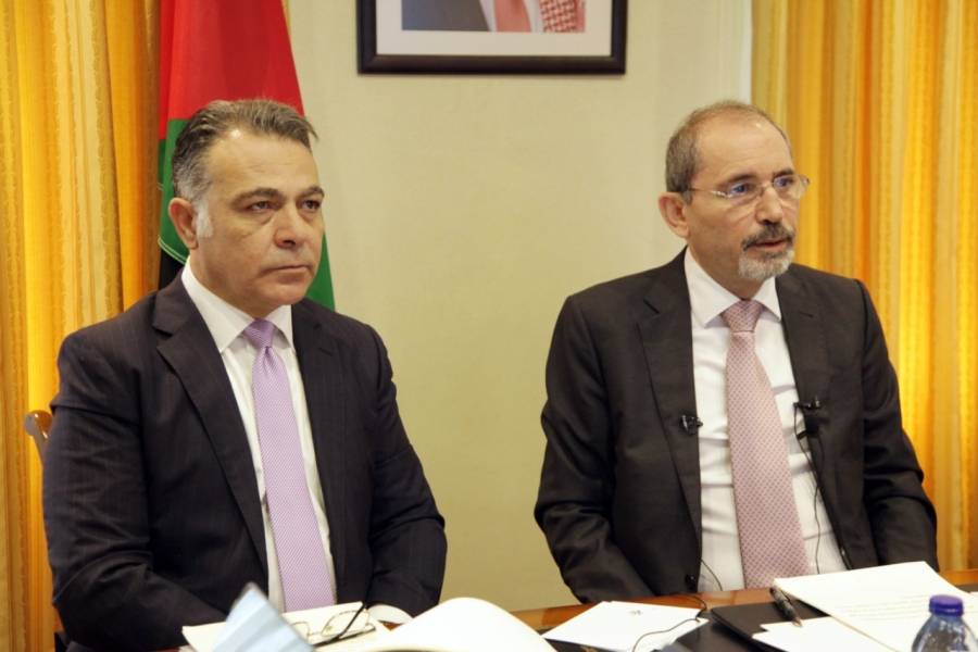 وزير الخارجية ووزير التخطيط يشاركان في مؤتمر بروكسل (٤)