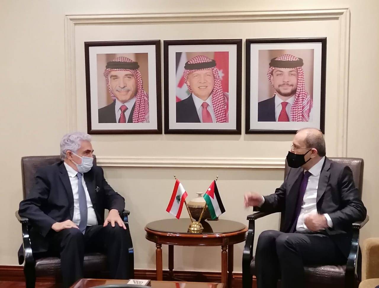 الصفدي يستقبل وزير خارجية الجمهورية اللبنانية
