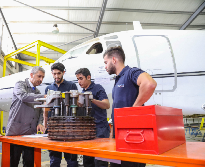 شركة جورامكو تبدأ الفصل الدراسي للفائزين بالمنح الدراسية ضمن برنامج حلّق بمستقبلك