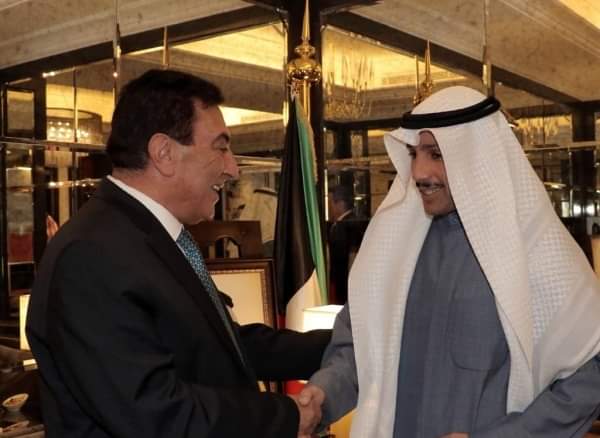 عقب اتصال بين الطراونة والغانم .. برلمان الكويت يثمن مواقف الملك تجاه القضية الفلسطينية