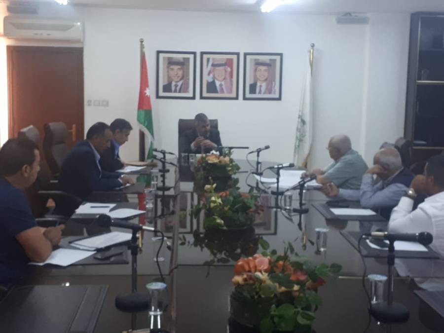 الخرابشة : نعمل وبشكل مباشر على تحفيز الزراعات التصنيعة