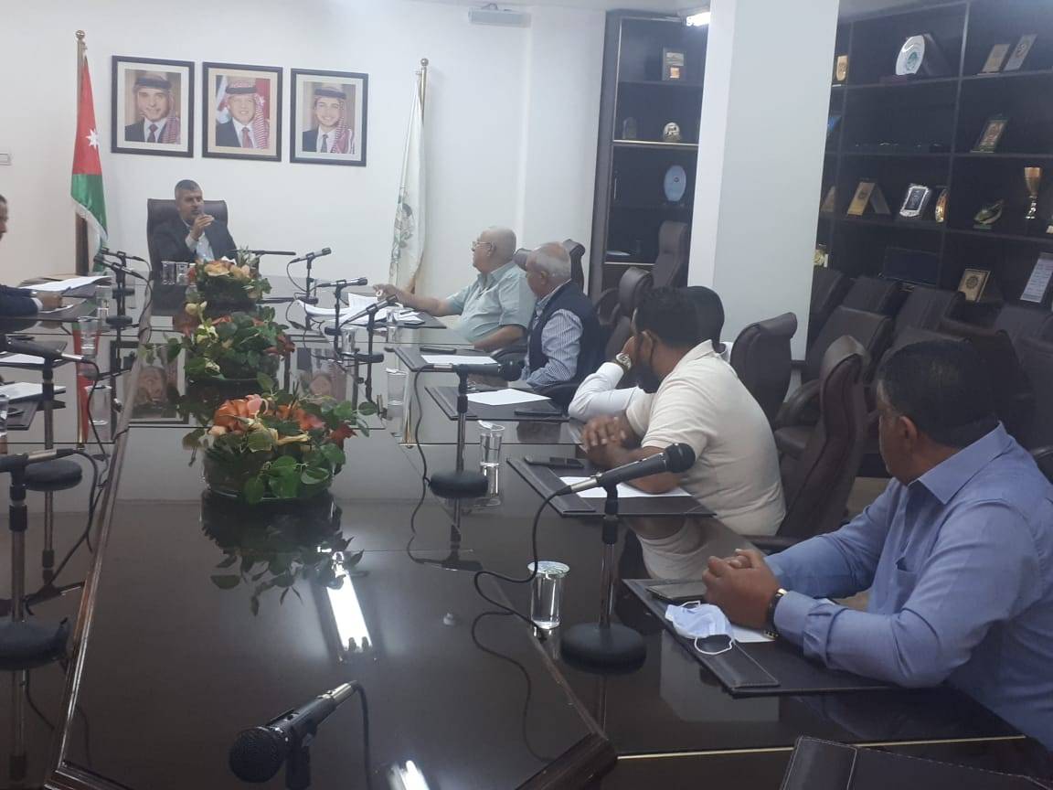 الخرابشة : نعمل وبشكل مباشر على تحفيز الزراعات التصنيعة