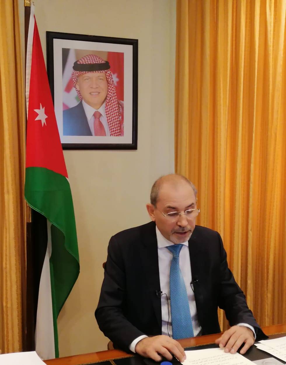 الصفدي ووزير خارجية الصين الشعبية يترأسان الدورة التاسعة للاجتماع الوزاري لمنتدى التعاون العربي – الصيني