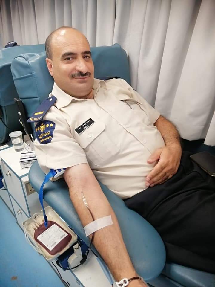 الجمارك الأردنية تنظم حملة للتبرع بالدم .. صور