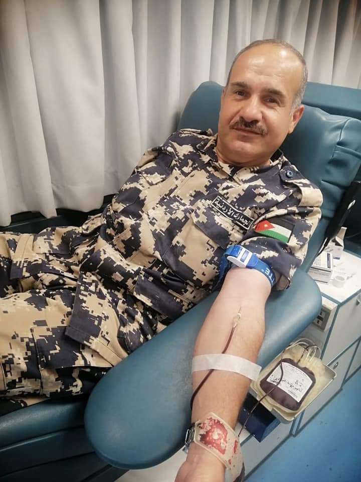 الجمارك الأردنية تنظم حملة للتبرع بالدم .. صور