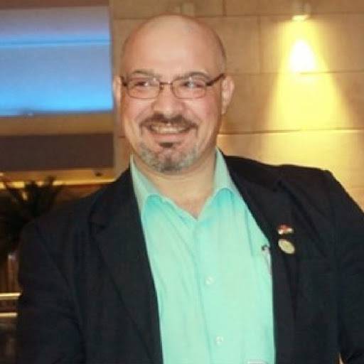 الشوعاني يكتب: حل مجلس النواب مطلب شعبي واختيار أشخاص قادرون على تحمل المسؤولية في المرحلة الجديدة