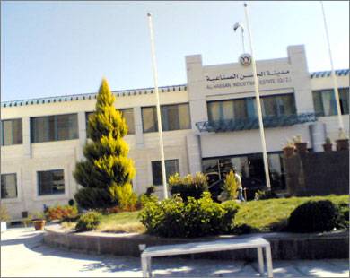 مدراء صحة إربد والرمثا يزوران مدينة الحسن الصناعية للاطلاع على مستوى الخدمات الصحية