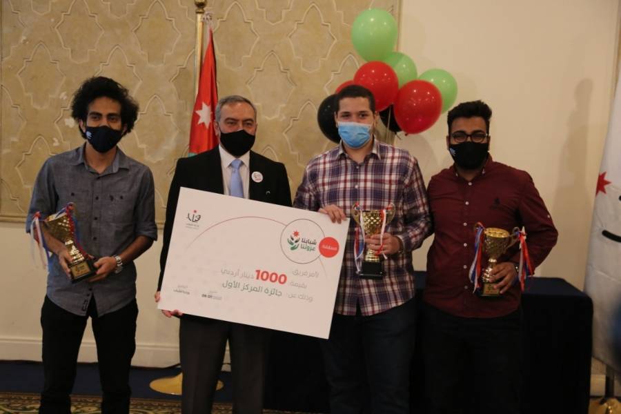 وزير الشباب يعلن نتائج الفائزين بمسابقة شبابنا عزوتنا