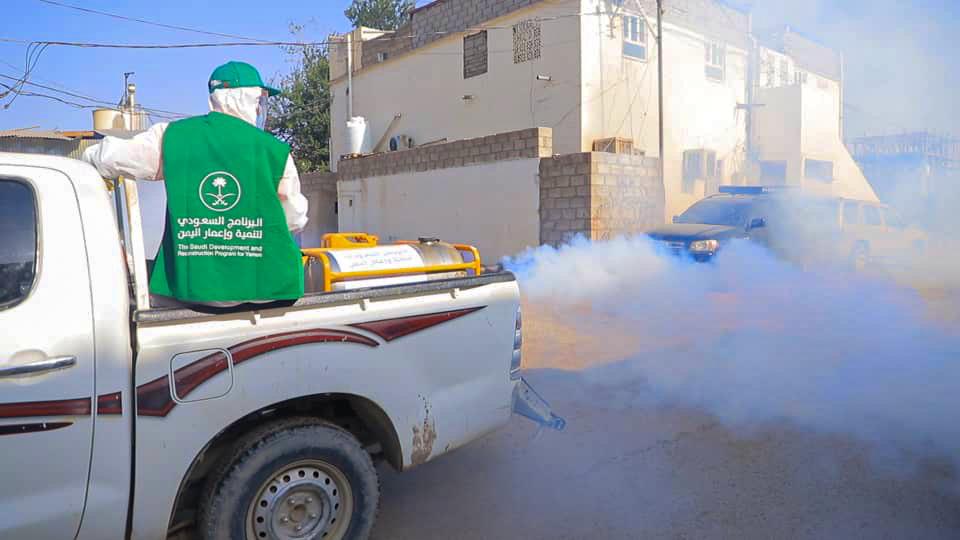 البرنامج السعودي لتنمية وإعمار اليمن يبدأ نشاطاً للاصحاح البيئي في مأرب