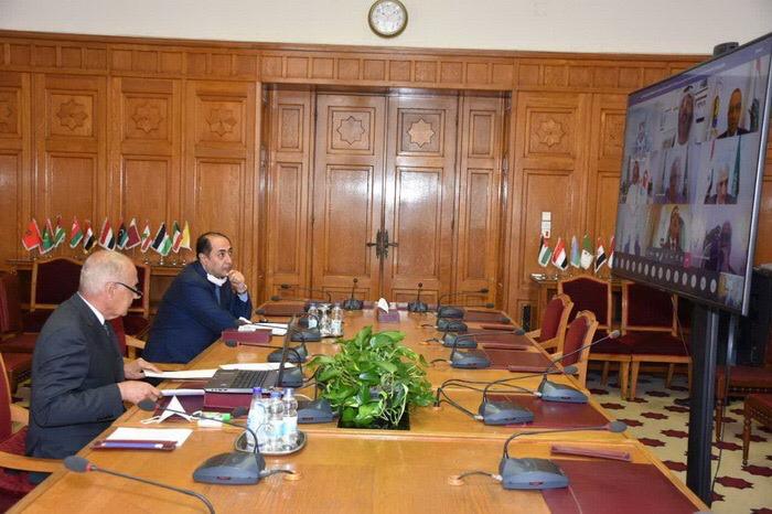 تقديم درع العمل التنموي العربي لعام 2020 للرئيس المصري  عبد الفتاح السيسي