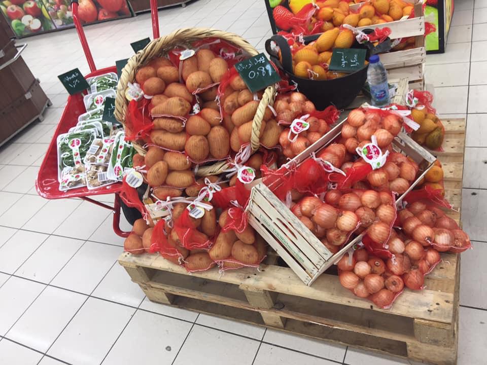 أردنية تنشئ مشروعا لتحضير وتغليف الخضار والفواكة يشغل 22 سيدة