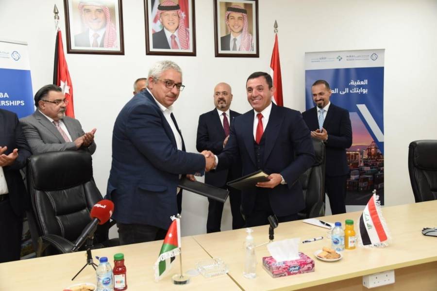 السفير العذاري يحضر توقيع اتفاقية لتخزين النفط ومشتقاته في العقبة