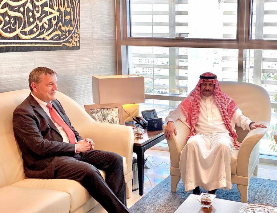 سفير المملكة العربية السعودية لدى الأردن يلتقي المفوض العام للأونروا