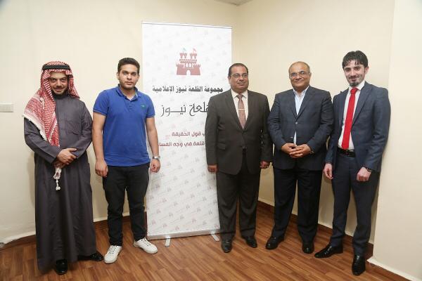 المومني خلال زيارته لمجموعة القلعة : يجب إعادة النظر في قضية المواقع الألكترونية وخريجي الصحافة والاعلام