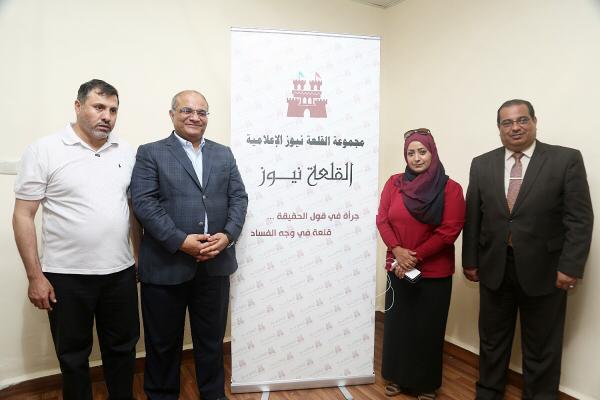 المومني خلال زيارته لمجموعة القلعة : يجب إعادة النظر في قضية المواقع الألكترونية وخريجي الصحافة والاعلام